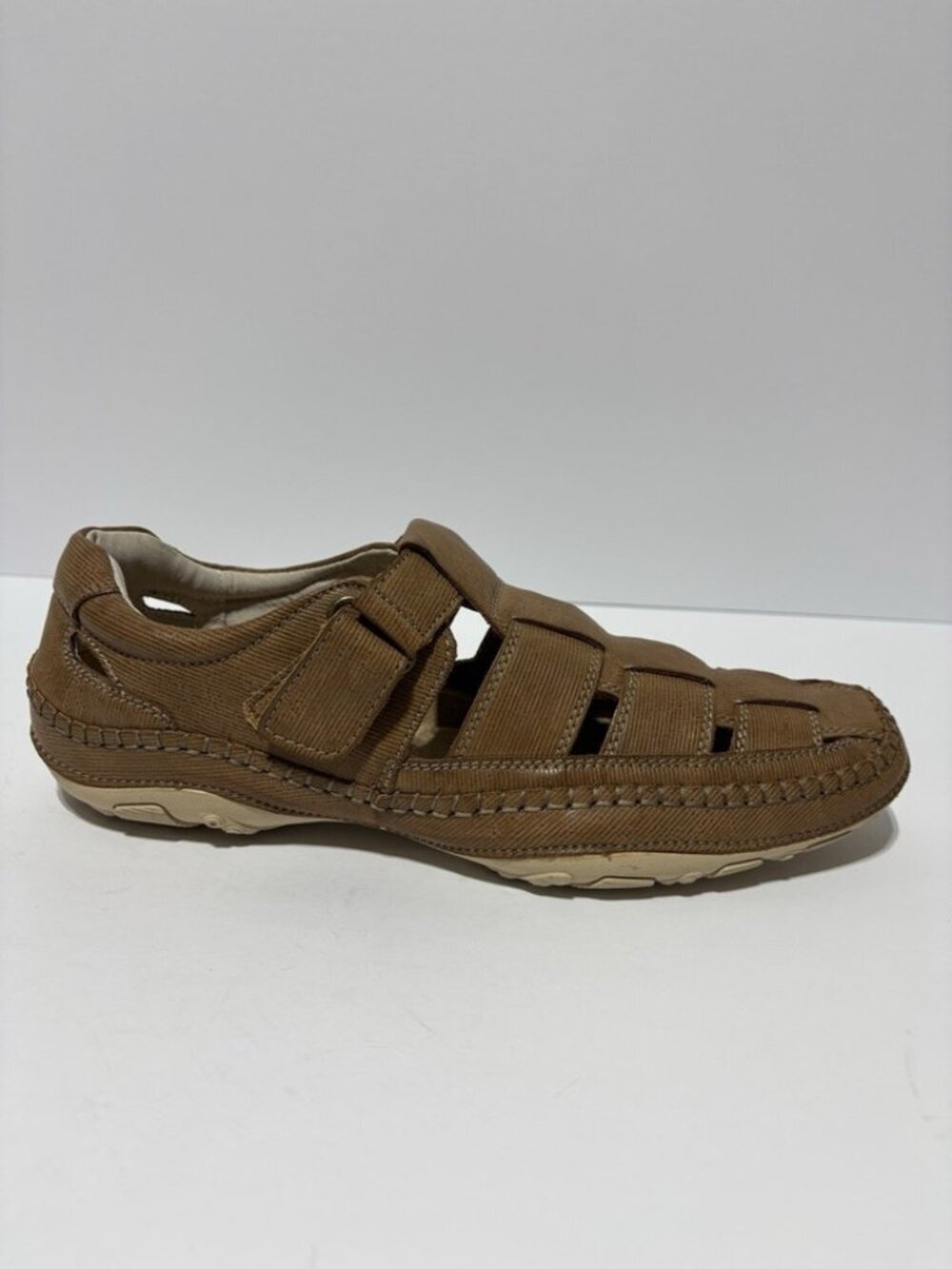 GBX Men’s Sentaur Brown Leather Slip-On Sport Sandals, Size 10.5 M